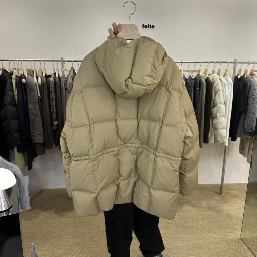 felte韓國代購26秋季連帽絎縫羽絨服長款羽絨服羽絨服口袋抽繩felte長款羽絨服