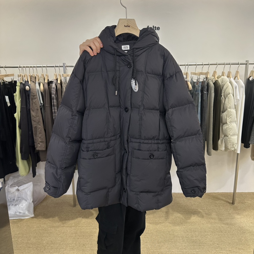 felte韓國代購26秋季連帽絎縫羽絨服長款羽絨服羽絨服口袋抽繩felte長款羽絨服圖色2