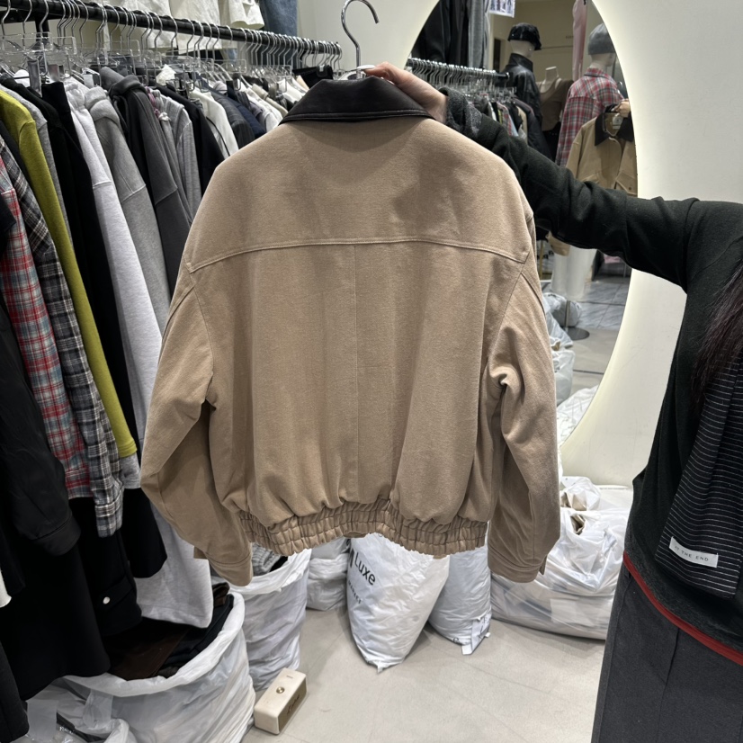 AT THE END韓國代購26秋冬拼皮領短款工裝夾克落肩翻領AT THE END夾克