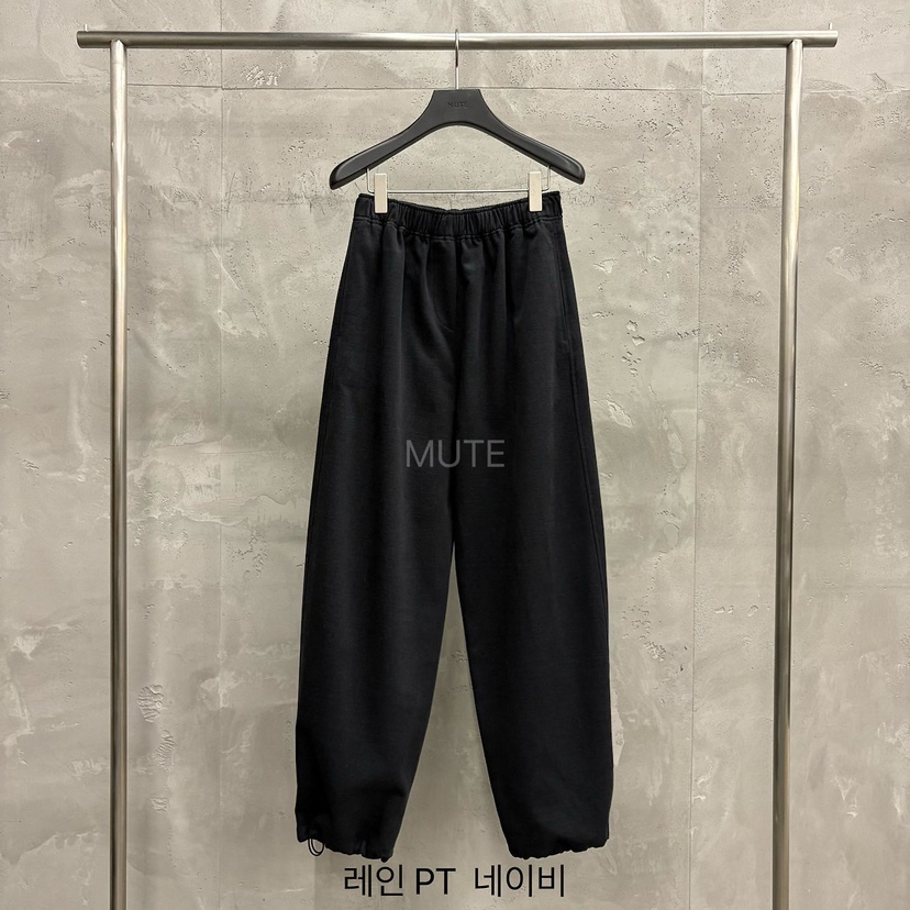 MUTE韓國直郵26秋冬抽繩休閑褲 簡約日常款抽繩直筒寬松MUTE休閑褲圖色3深藍色