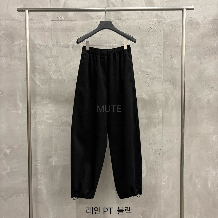 MUTE韓國直郵26秋冬抽繩休閑褲 簡約日常款抽繩直筒寬松MUTE休閑褲圖色4黑色