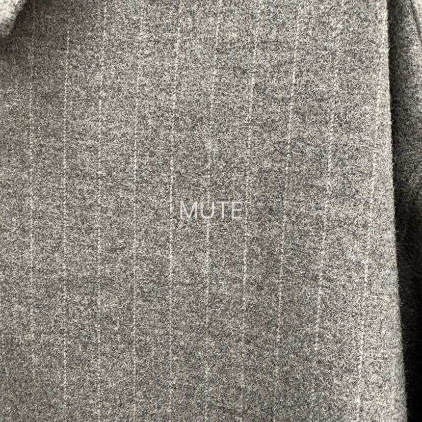MUTE東大門直郵26秋季寬松落肩磨毛襯衫蕾絲衫單排扣落肩寬松MUTE襯衫/蕾絲衫
