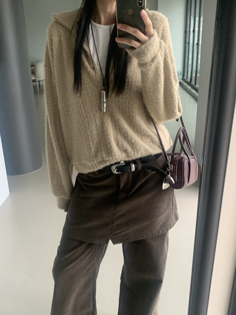 TRUE東大門實拍26秋冬軟毛翻領寬松針織衫長袖T恤柔軟落肩翻領TRUE長袖T恤