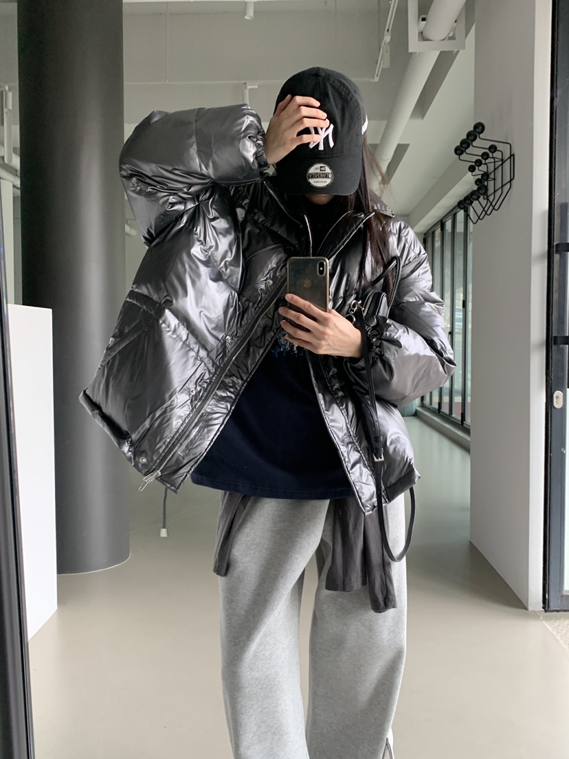 TRUE東大門直郵26秋季亮面珠光短款羽絨服立領羽絨抽繩格紋落TRUE短款羽絨服