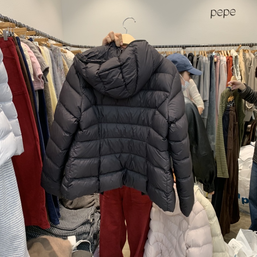 ALMOND PEPE東大門實拍26秋季短款鴨絨夾克短款羽絨服口袋寬松ALMOND PEPE短款羽絨服