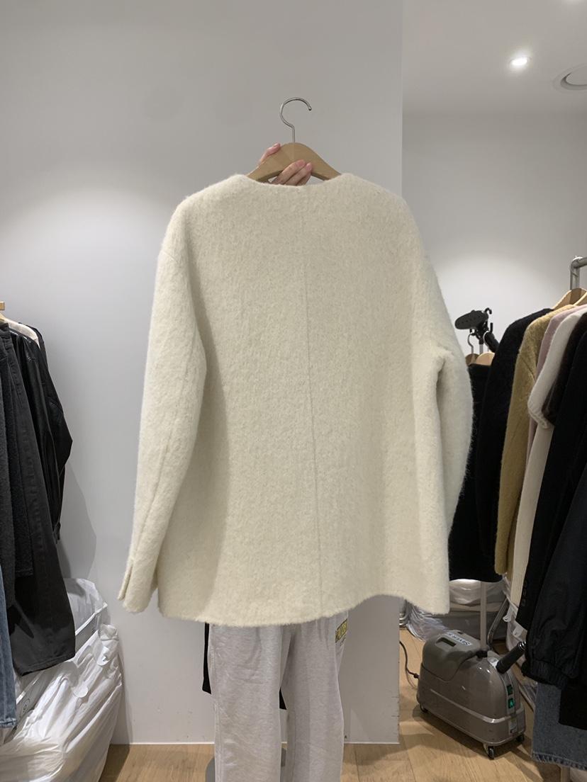 OUR/NOVAE東大門直郵26秋冬圓領短款毛呢大衣短款大衣手工制品OUR/NOVAE短款大衣