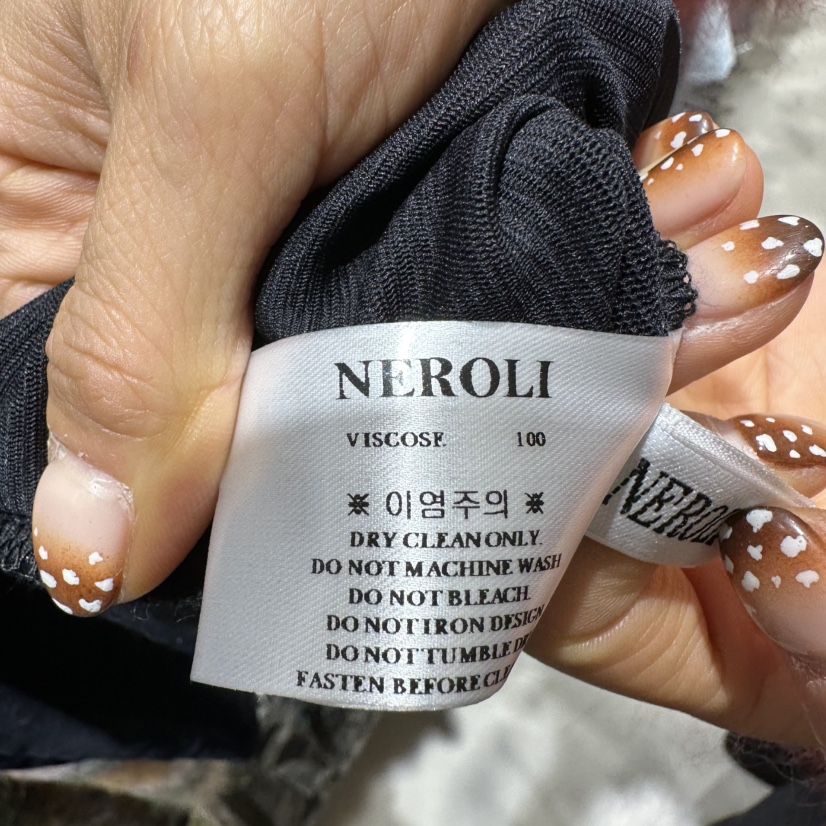 NEROLI 36東大門代購26秋冬高領絲絨內搭長袖T恤天鵝絨修身高NEROLI 36長袖T恤
