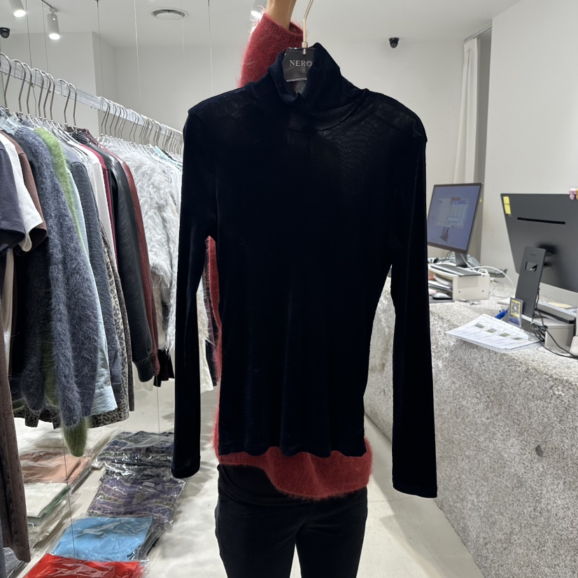 NEROLI 36東大門代購26秋冬高領絲絨內搭長袖T恤天鵝絨修身高NEROLI 36長袖T恤圖色2深藍色