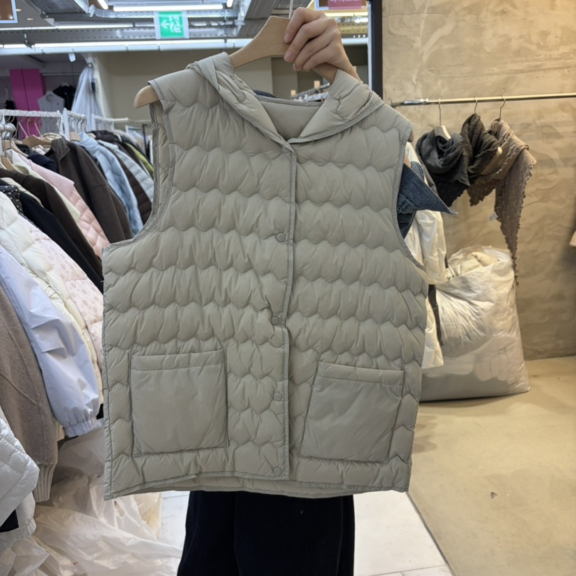WMSTORY/SIMPLE PARK東大門直郵26秋冬連帽波浪羽絨馬甲口袋按WMSTORY/SIMPLE PARK馬甲圖色2