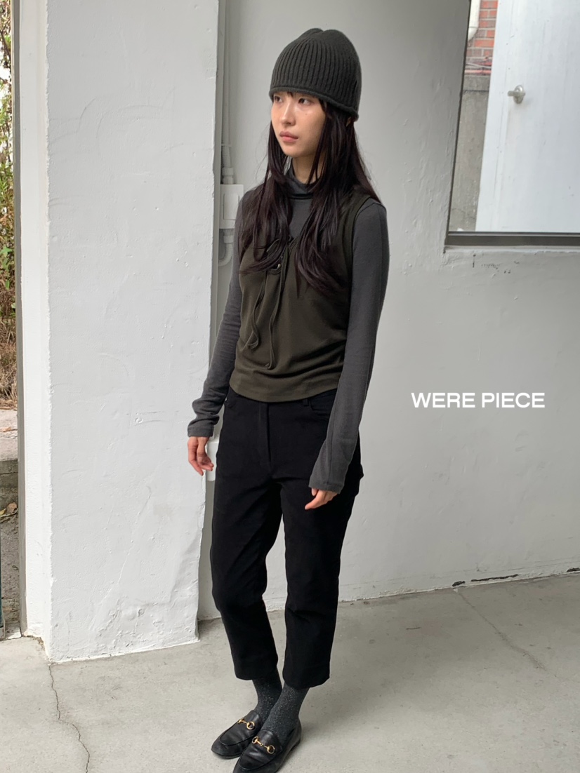 KARE/WERE PIECE東大門代購26秋冬系帶V領背心吊帶V領系帶無袖KARE/WERE PIECE吊帶/背心