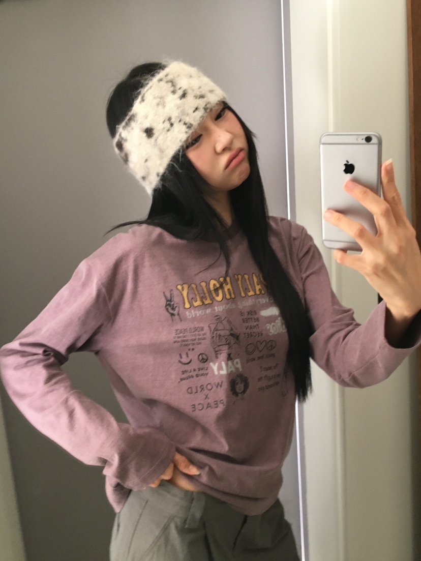 MORE THAN東大門實拍26秋冬趣味印花長袖T恤印花落肩圓領MORE THAN長袖T恤