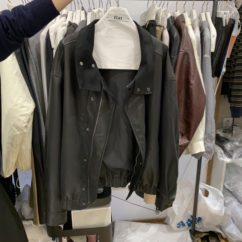 flat東大門代購26秋冬立領拼接皮夾克 復古休閑外套立領翻領紐flat夾克圖色2