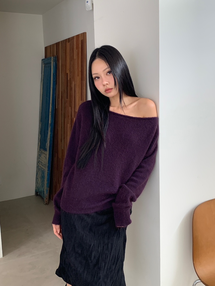 MORE THAN東大門實拍26秋冬一字領毛絨寬松毛衣落肩寬松MORE THAN毛衣
