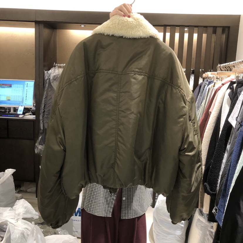 RAWROW/OUR PANTRY韓國直郵26秋冬短款毛領夾克短款落肩夾棉RAWROW/OUR PANTRY夾克