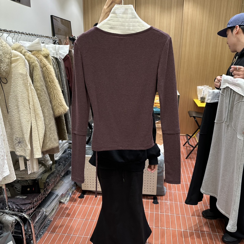EEE韓國直郵26秋冬綁帶裝飾修身長袖T恤刺繡修身綁帶EEE長袖T恤