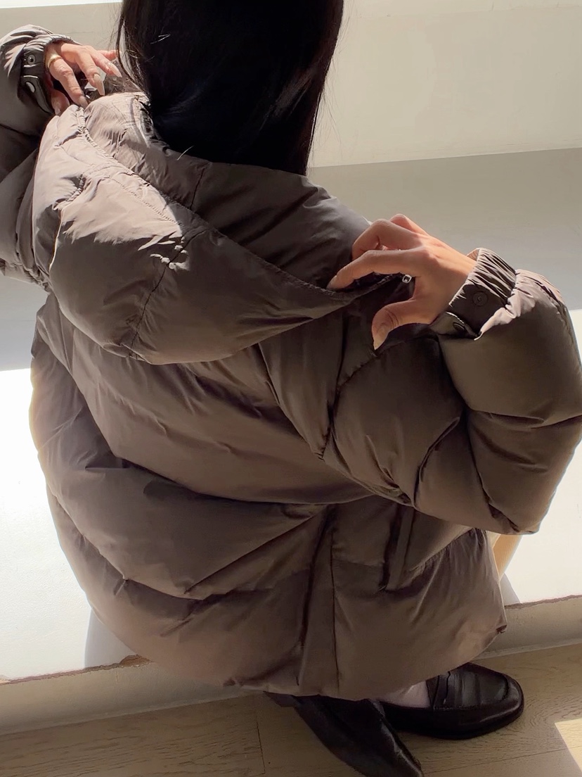 ELIA STUDIO韓國代購26秋冬短款連帽羽絨服短款羽絨服可調節羽ELIA STUDIO短款羽絨服