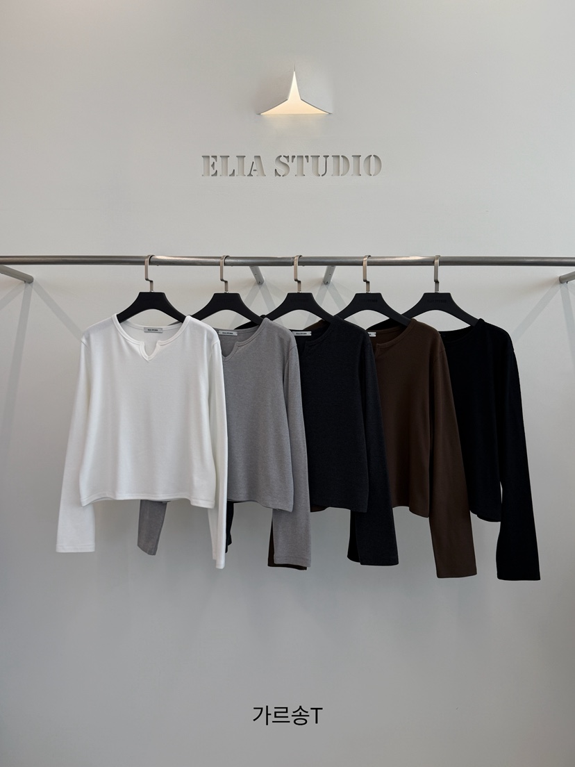 ELIA STUDIO東大門直郵26秋冬小V領缺口短款長袖T恤V領短款ELIA STUDIO長袖T恤
