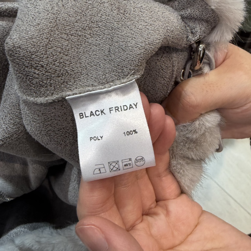 BLACK FRIDAY東大門代購26秋冬立領毛絨抽繩馬甲拉鏈開合立領BLACK FRIDAY馬甲
