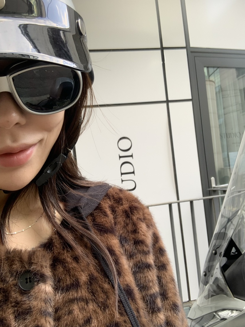 OKIE韓國代購26秋冬圓領短款豹紋毛絨夾克單排扣豹紋短款圓領OKIE夾克