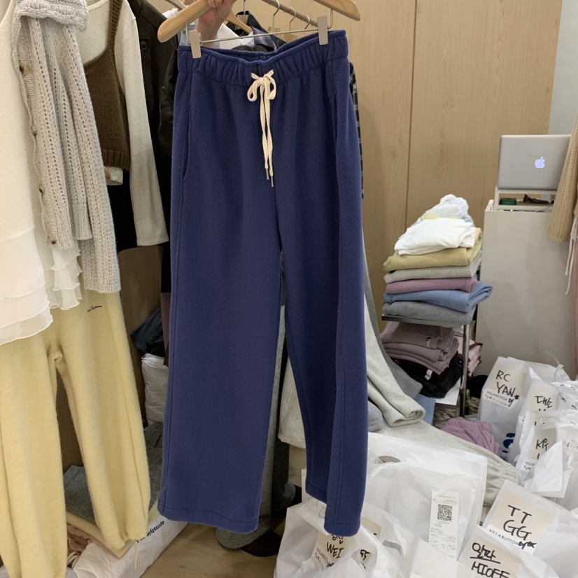 VILLA BUTTON韓國直郵26秋冬蓬松搖粒絨束腳休閑褲可調節口袋VILLA BUTTON休閑褲圖色2