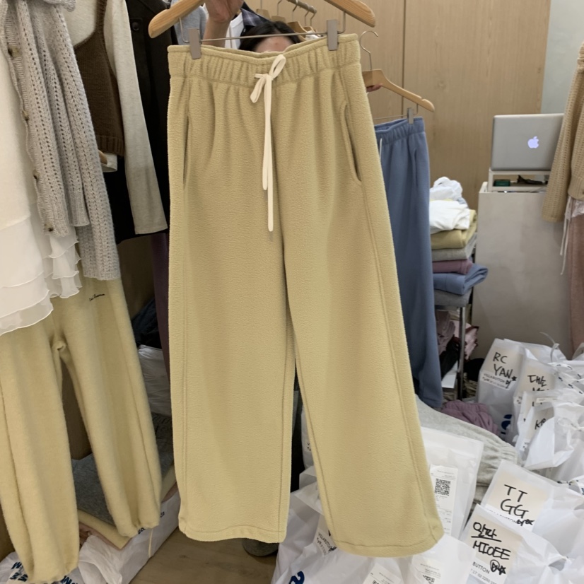 VILLA BUTTON韓國直郵26秋冬蓬松搖粒絨束腳休閑褲可調節口袋VILLA BUTTON休閑褲圖色4米