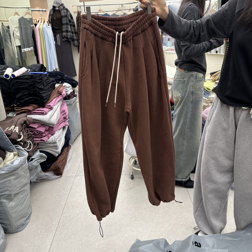 I MFACT東大門代購26秋冬闊腿束腳休閑褲 日常舒適口袋抽繩褶I MFACT休閑褲圖色4
