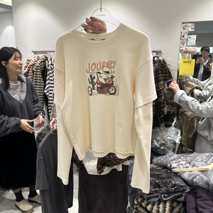 COM_BO東大門代購26秋冬假兩件摩托印花圓領衛衣假兩件圓領COM_BO衛衣圖色1