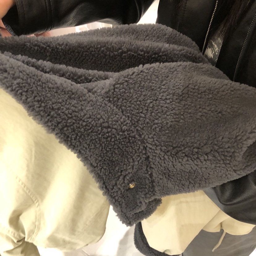 BANY ANCO東大門實拍26秋冬立領加絨保暖夾克毛絨立領抽繩按扣BANY ANCO夾克