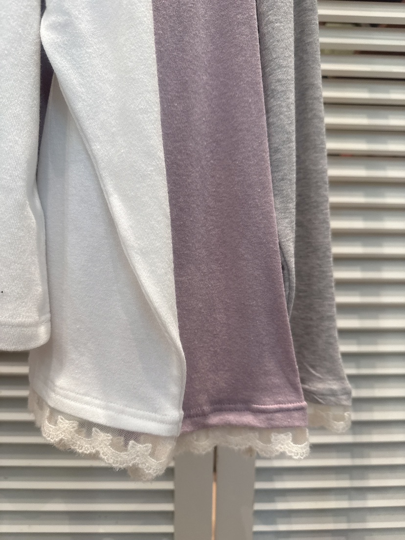 FAVE-L東大門直郵26秋冬蕾絲蝴蝶刺繡長袖T恤刺繡落肩蕾絲圓領FAVE-L長袖T恤