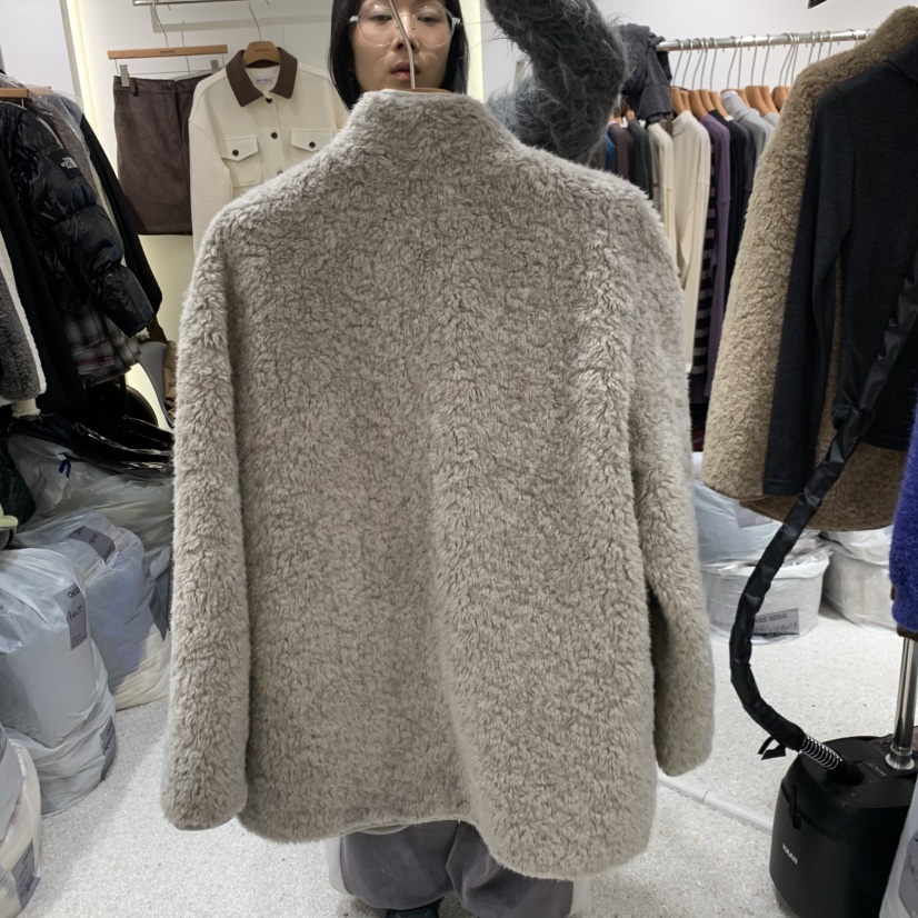 OASISSEOUL韓國代購26秋冬立領毛絨寬松夾克單排扣口袋立領寬OASISSEOUL夾克