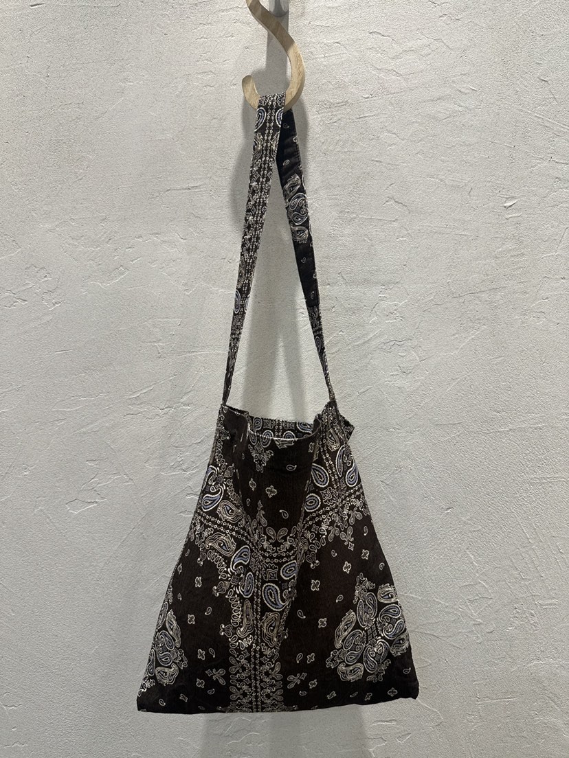 AT NOTE東大門代購26秋冬復古腰果花燈芯絨包單肩斜跨包燈芯絨AT NOTE單肩/斜跨包