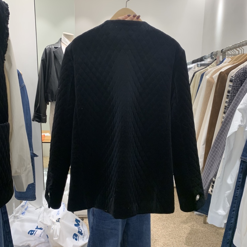 A STORE韓國代購26秋冬圓領絲絨絎縫夾克天鵝絨珍珠圓領夾棉絎A STORE夾克