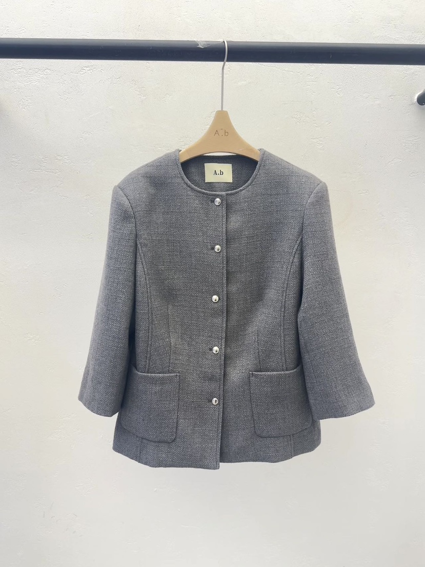 A.b/AUTUMN BEIGE東大門實拍26秋冬圓領粗紡七分袖夾克圓領A.b/AUTUMN BEIGE夾克圖色2