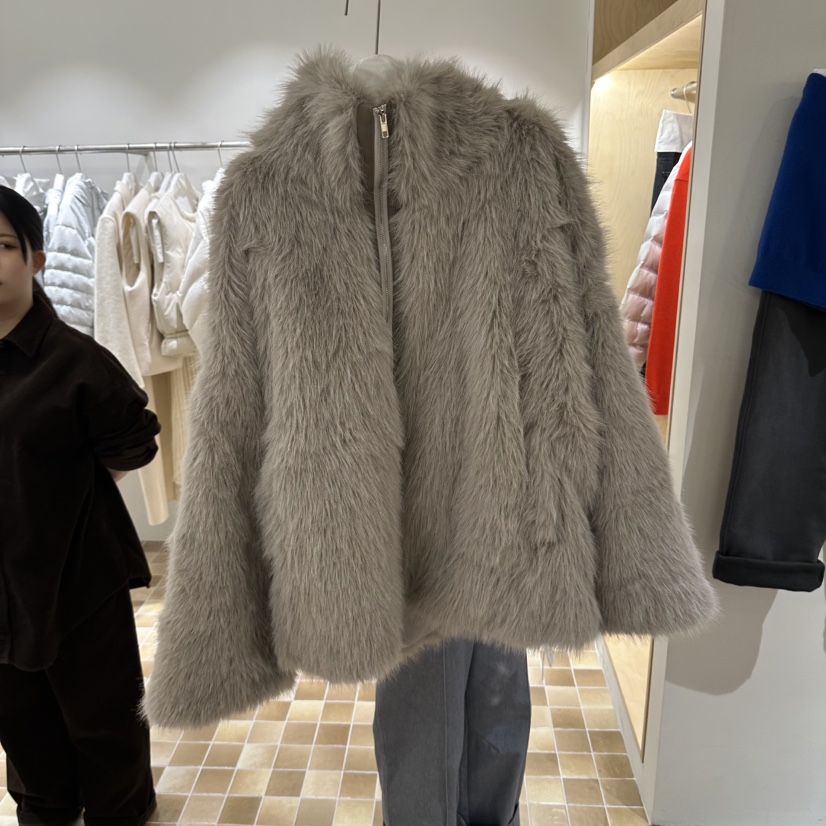 MYNAMEIS/AIME HOPE MAKE東大門代購26秋冬立領仿皮草短大衣短MYNAMEIS/AIME HOPE MAKE短款大衣圖色1