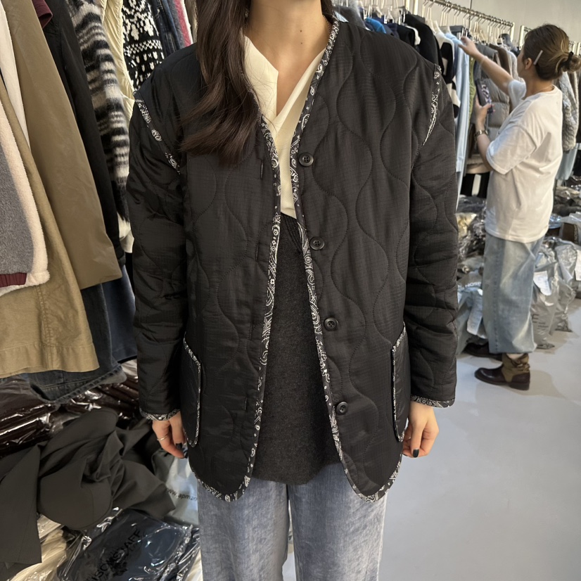 MAISONSTAFF韓國直郵26秋冬復古絎縫腰果花包邊短棉棉服兩面穿MAISONSTAFF短款棉服圖色2