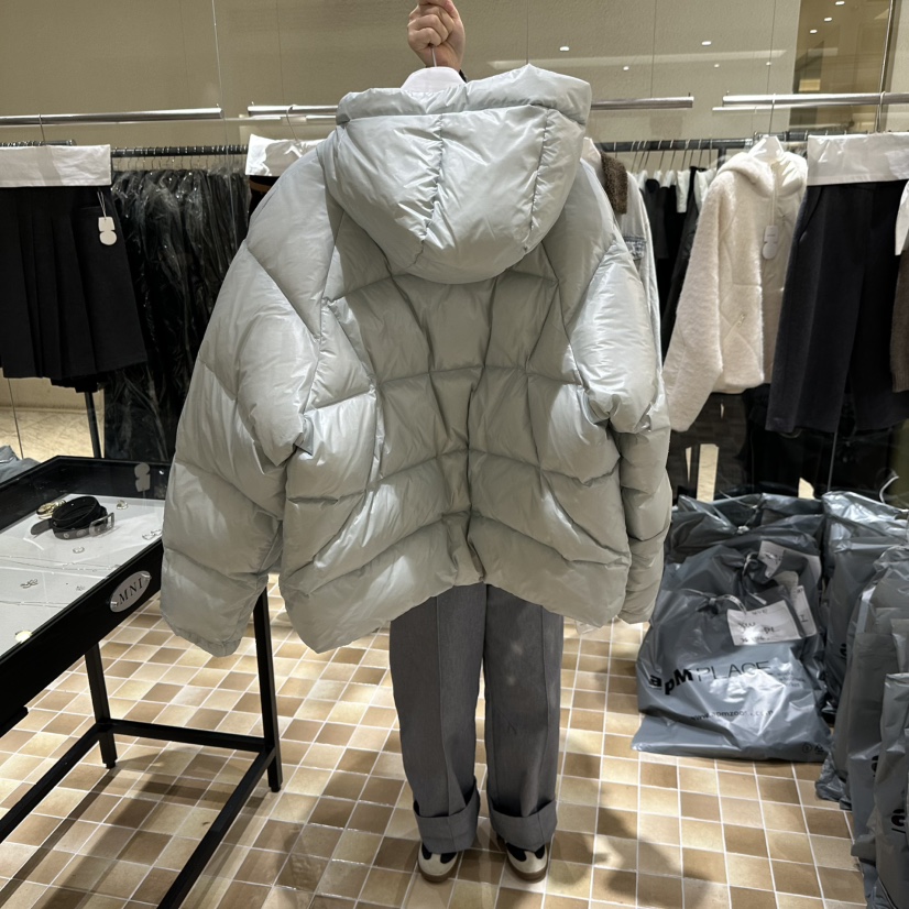 MYNAMEIS/AIME HOPE MAKE東大門直郵26秋冬短款連帽亮面絎縫羽MYNAMEIS/AIME HOPE MAKE短款羽絨服