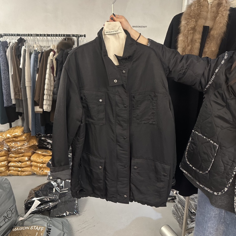 MAISONSTAFF韓國代購26秋冬工裝立領棉服短款棉服jp棉口袋立領MAISONSTAFF短款棉服圖色1