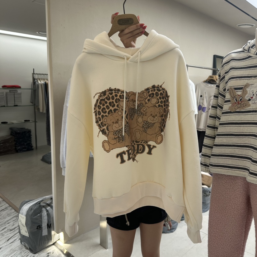 FORMING-P東大門直郵26秋冬豹紋小熊連帽加絨衛衣連帽衫加絨小FORMING-P衛衣圖色2