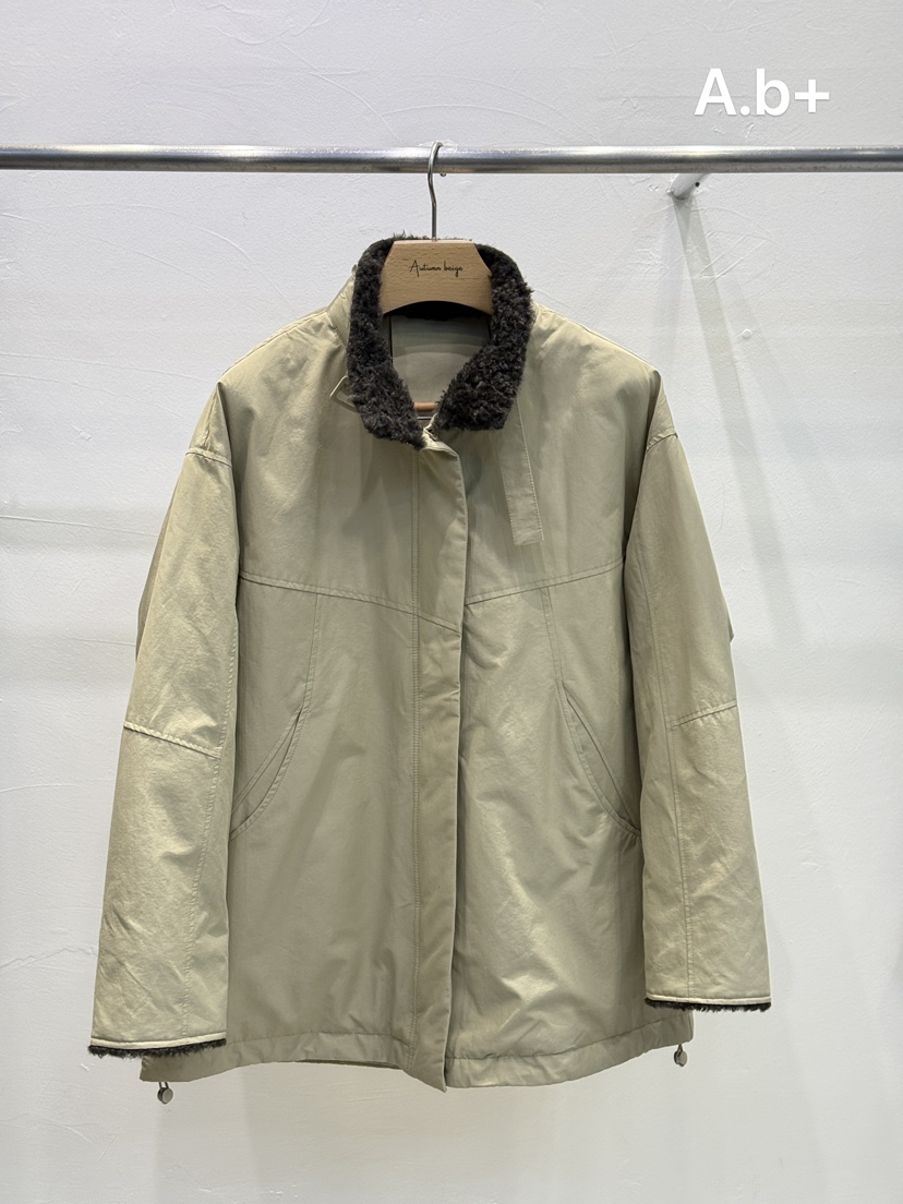 A.b+/AUTUMN BEIGE東大門實拍26秋冬毛領拼接抽繩夾克口袋毛絨A.b+/AUTUMN BEIGE夾克圖色1