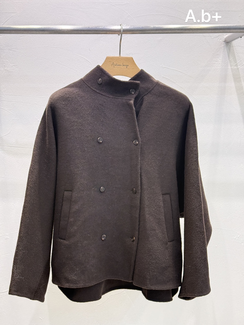 A.b+/AUTUMN BEIGE東大門代購26秋冬立領雙排扣短夾克雙排扣口A.b+/AUTUMN BEIGE夾克圖色1