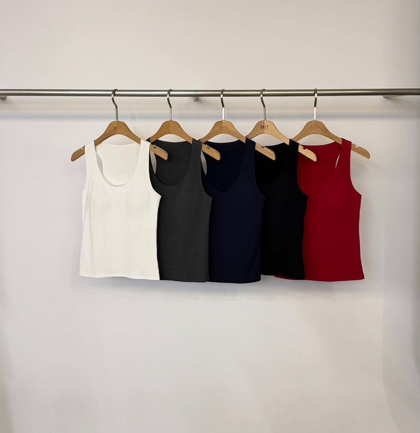 TEWNTY FOUR SEVEN24-7韓國代購26秋冬修身胸墊背心吊帶修身TEWNTY FOUR SEVEN24-7吊帶/背心