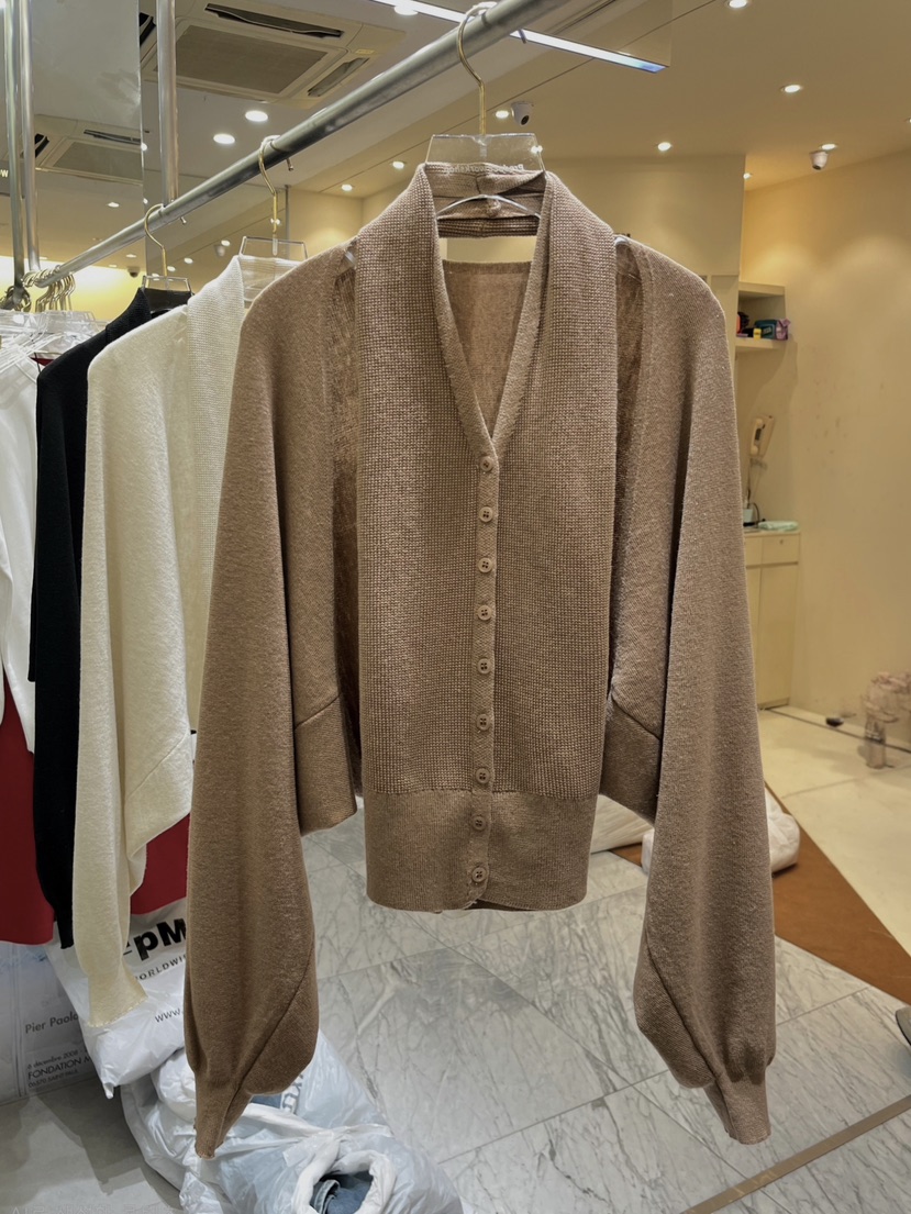 Work_shop韓國代購26秋冬燈籠袖短款針織開衫針織衫單排扣V領Work_shop針織衫圖色1