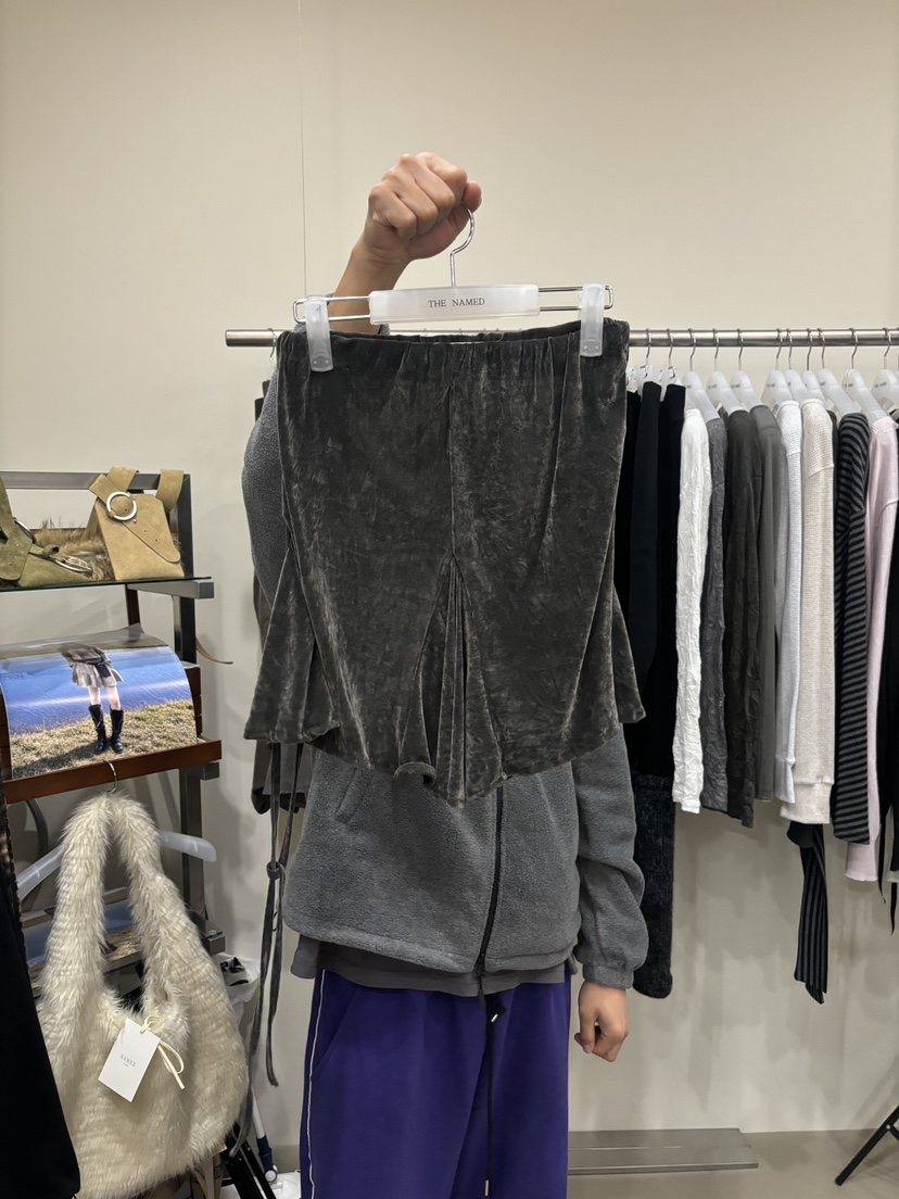 NAMED韓國代購女士新品推薦職業熱賣時尚半身裙中短裙天鵝絨NAMED半身裙/中短裙圖色1