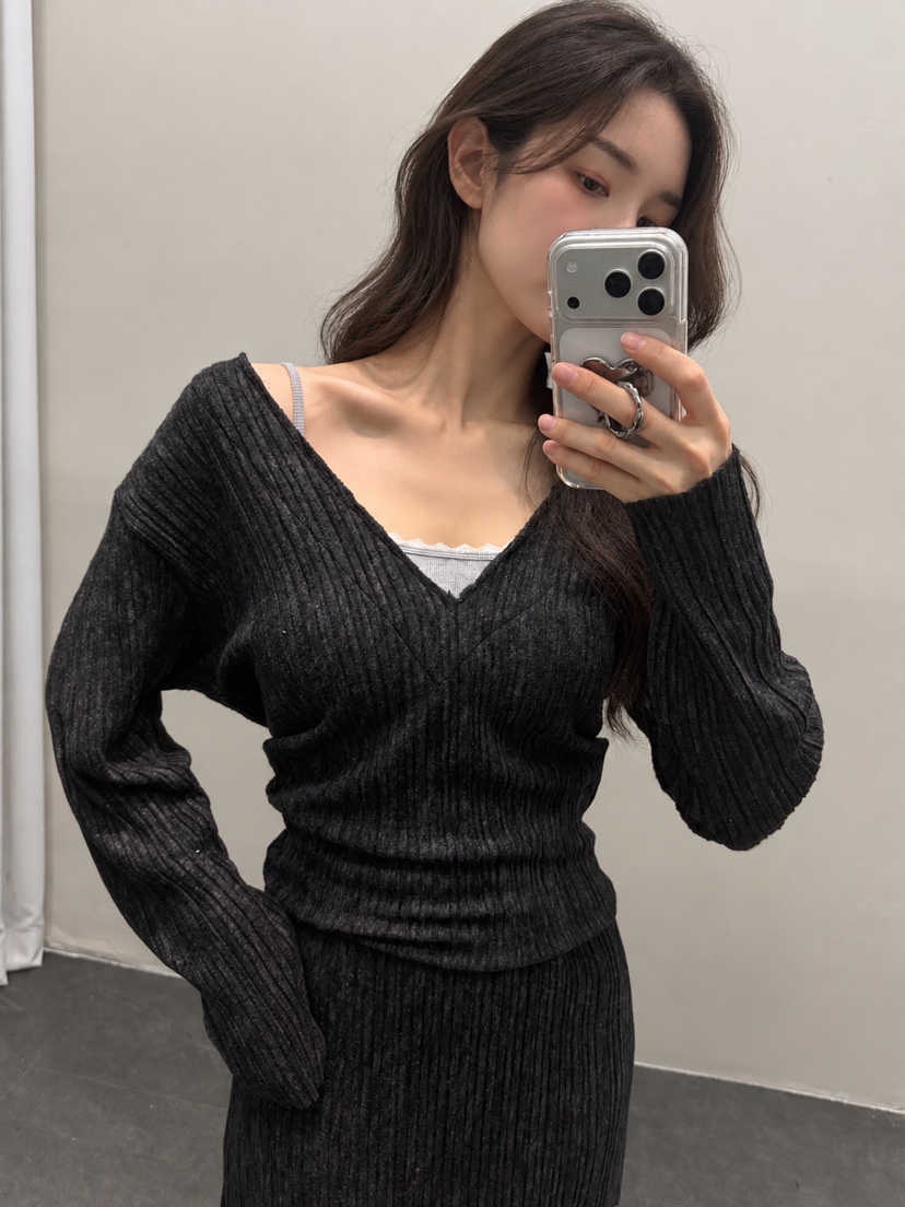 THEMAY/UNA東大門實拍26秋冬坑條針織開衫半裙套裝V領直筒開衫THEMAY/UNA套裝