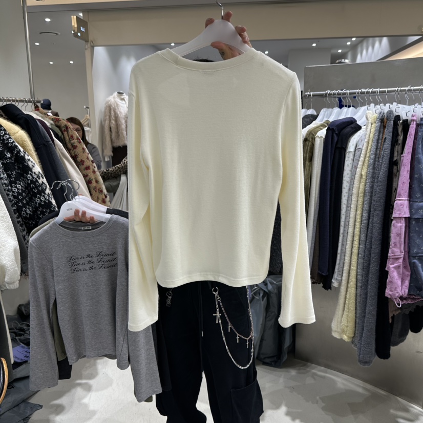SHOP BENE_Bene韓國直郵女士新款時尚熱賣真品推薦長袖T恤SHOP BENE_Bene長袖T恤
