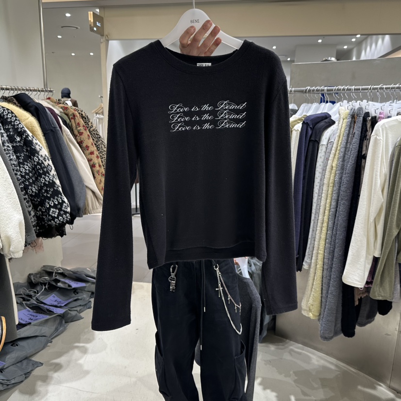 SHOP BENE_Bene韓國直郵女士新款時尚熱賣真品推薦長袖T恤SHOP BENE_Bene長袖T恤圖色6黑色