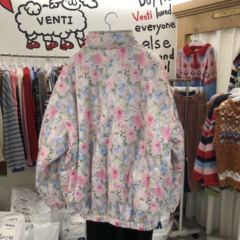 VENTI東大門實拍26秋冬立領短款花卉棉服短款棉服拉鏈開合立領VENTI短款棉服