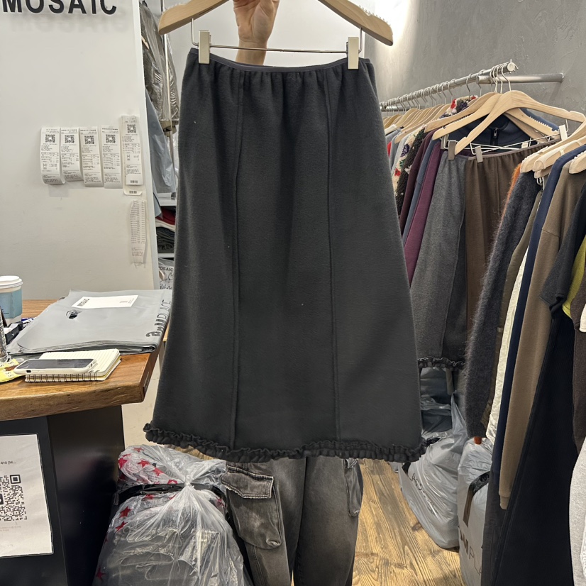 MOSAIC東大門直郵女裝新款職業熱賣人氣半身裙中短裙褶邊MOSAIC半身裙/中短裙圖色3墨色