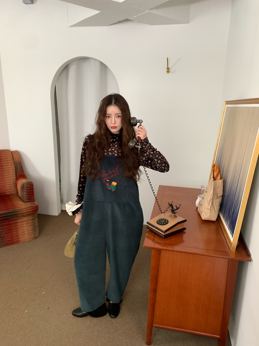 Maison de glory韓國代購26秋冬燈芯絨背帶褲燈心絨口袋刺繡寬Maison de glory背帶褲