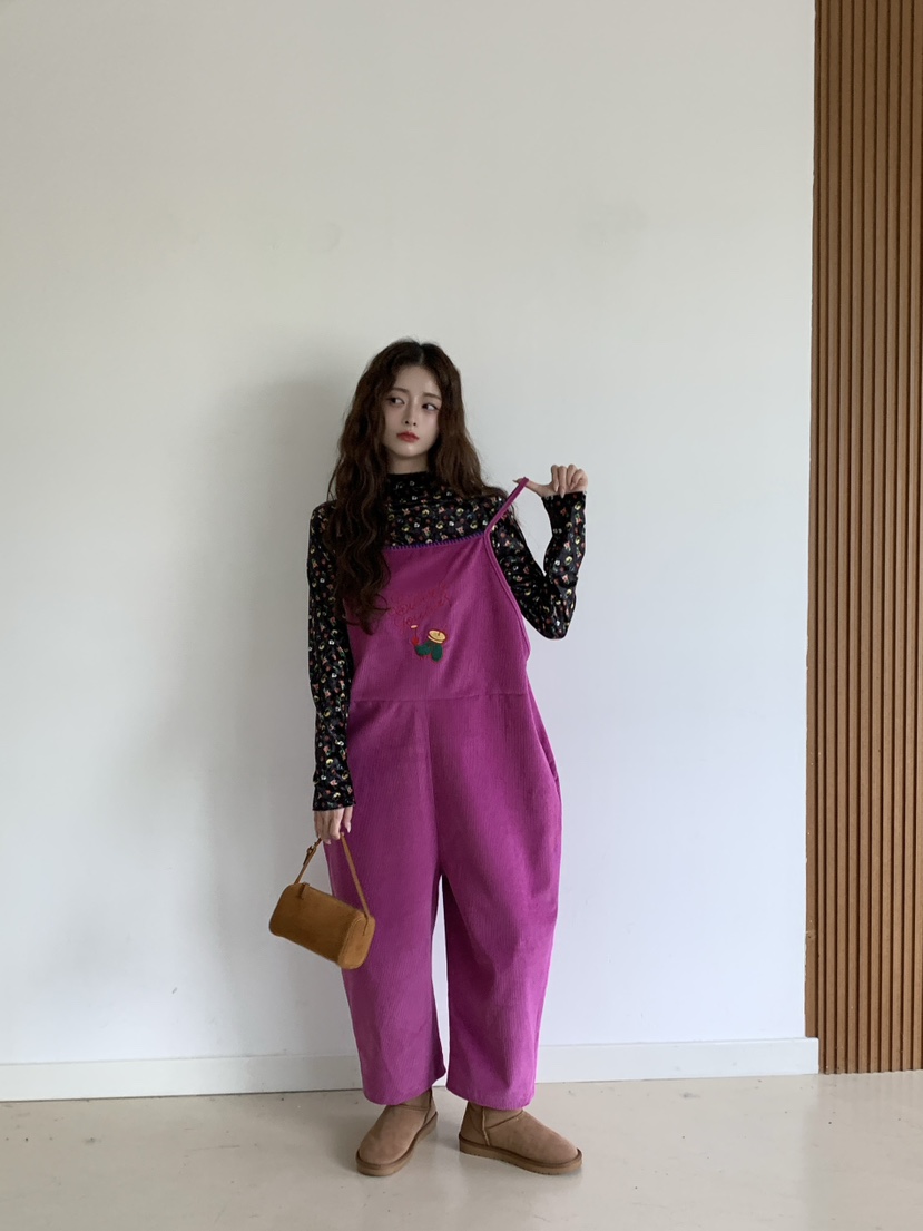 Maison de glory韓國代購26秋冬燈芯絨背帶褲燈心絨口袋刺繡寬Maison de glory背帶褲圖色1